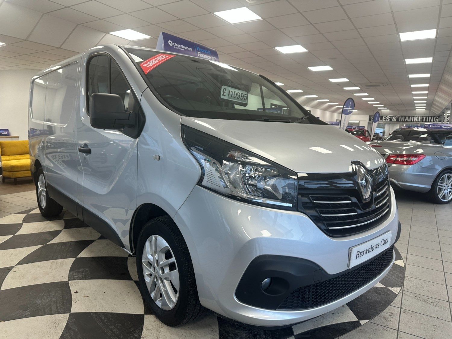 Renault Trafic Listing Image