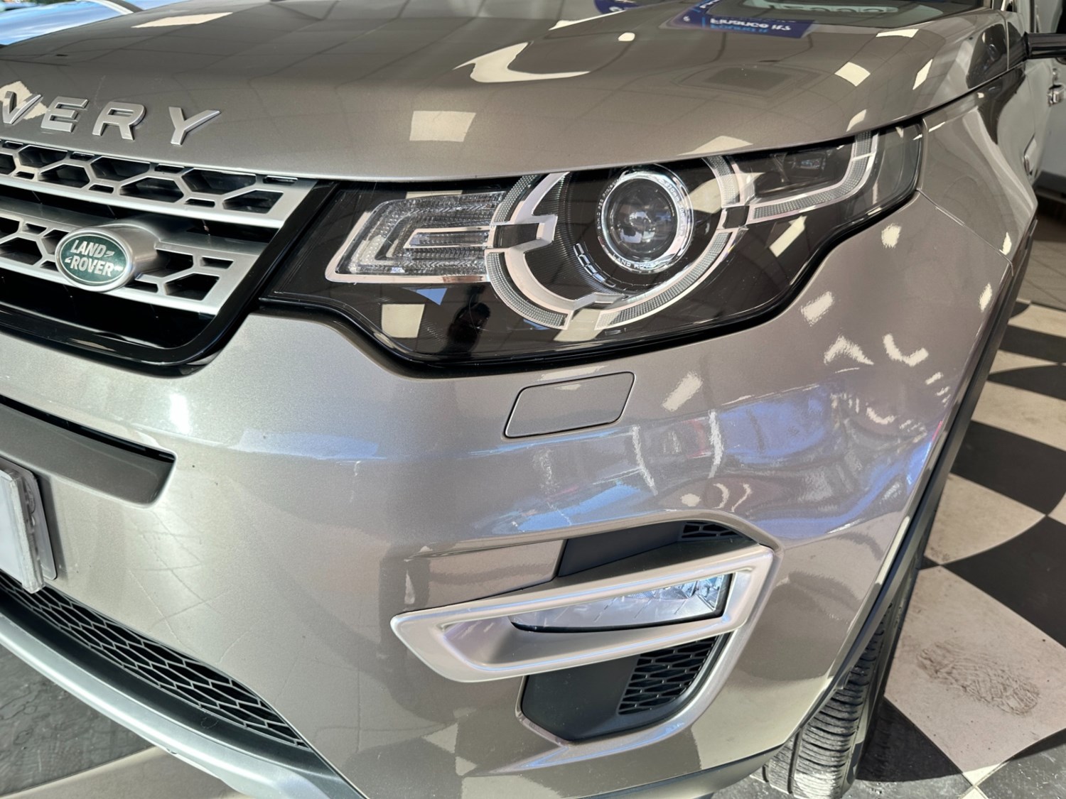 Land Rover Discovery Sport Listing Image