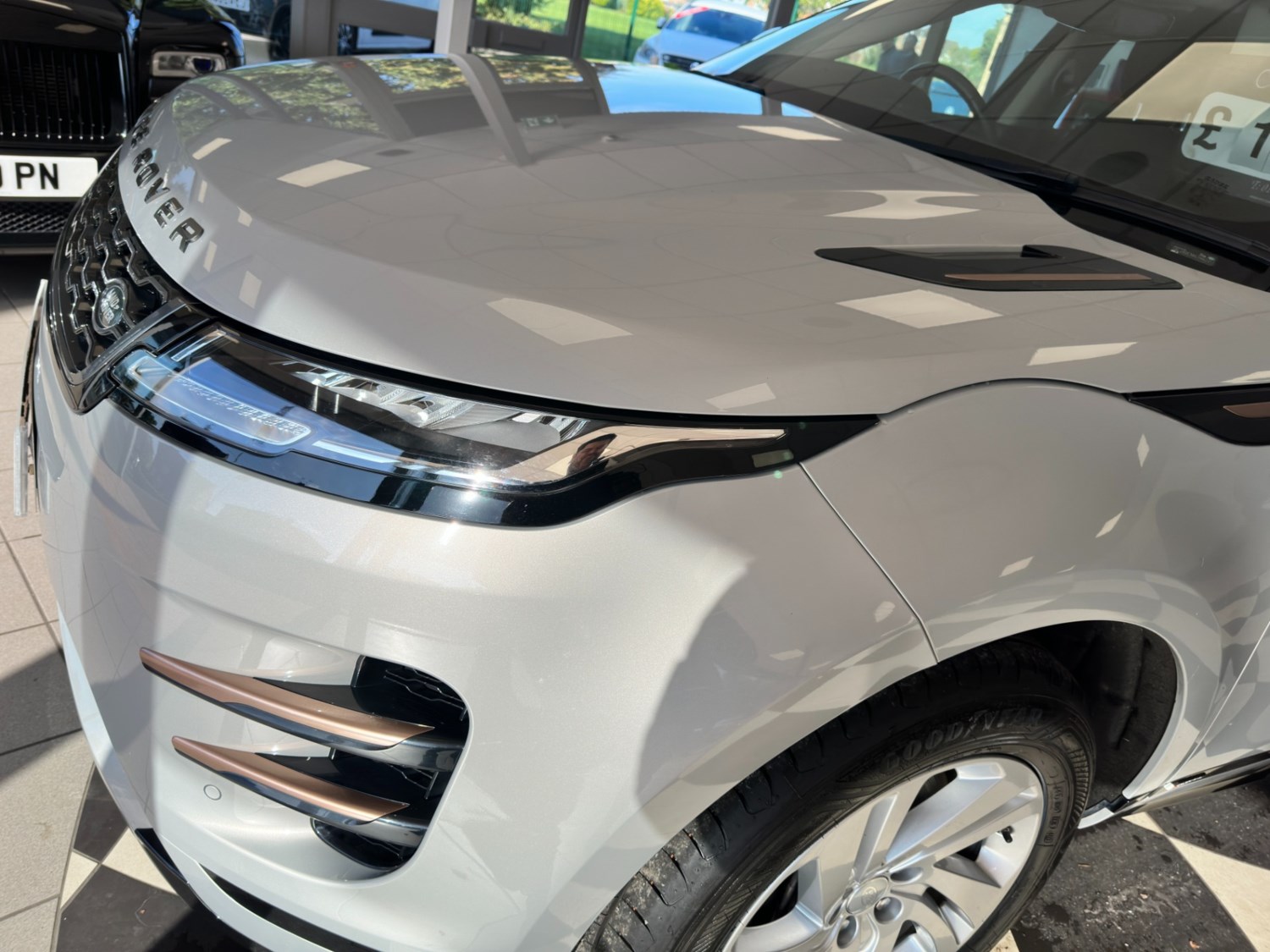 Land Rover Range Rover Evoque Listing Image