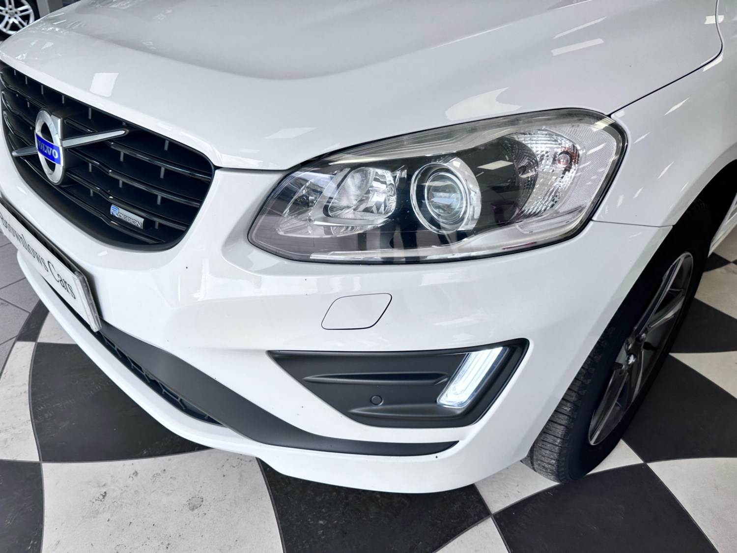 Volvo XC60 Listing Image