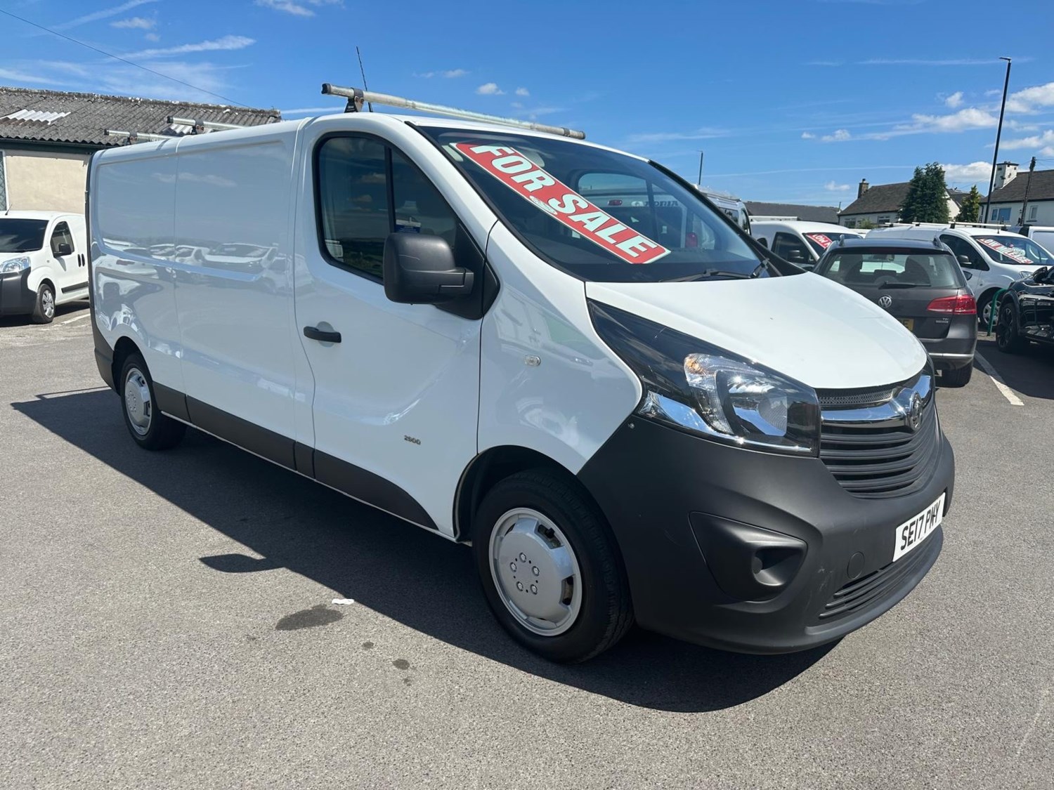 Vauxhall Vivaro Listing Image