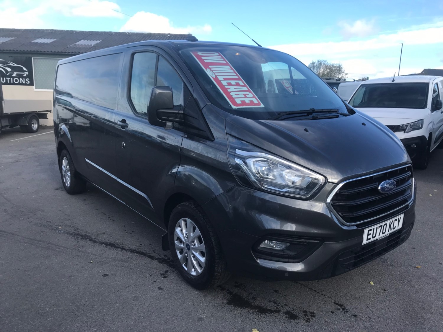 Ford Transit Custom Listing Image