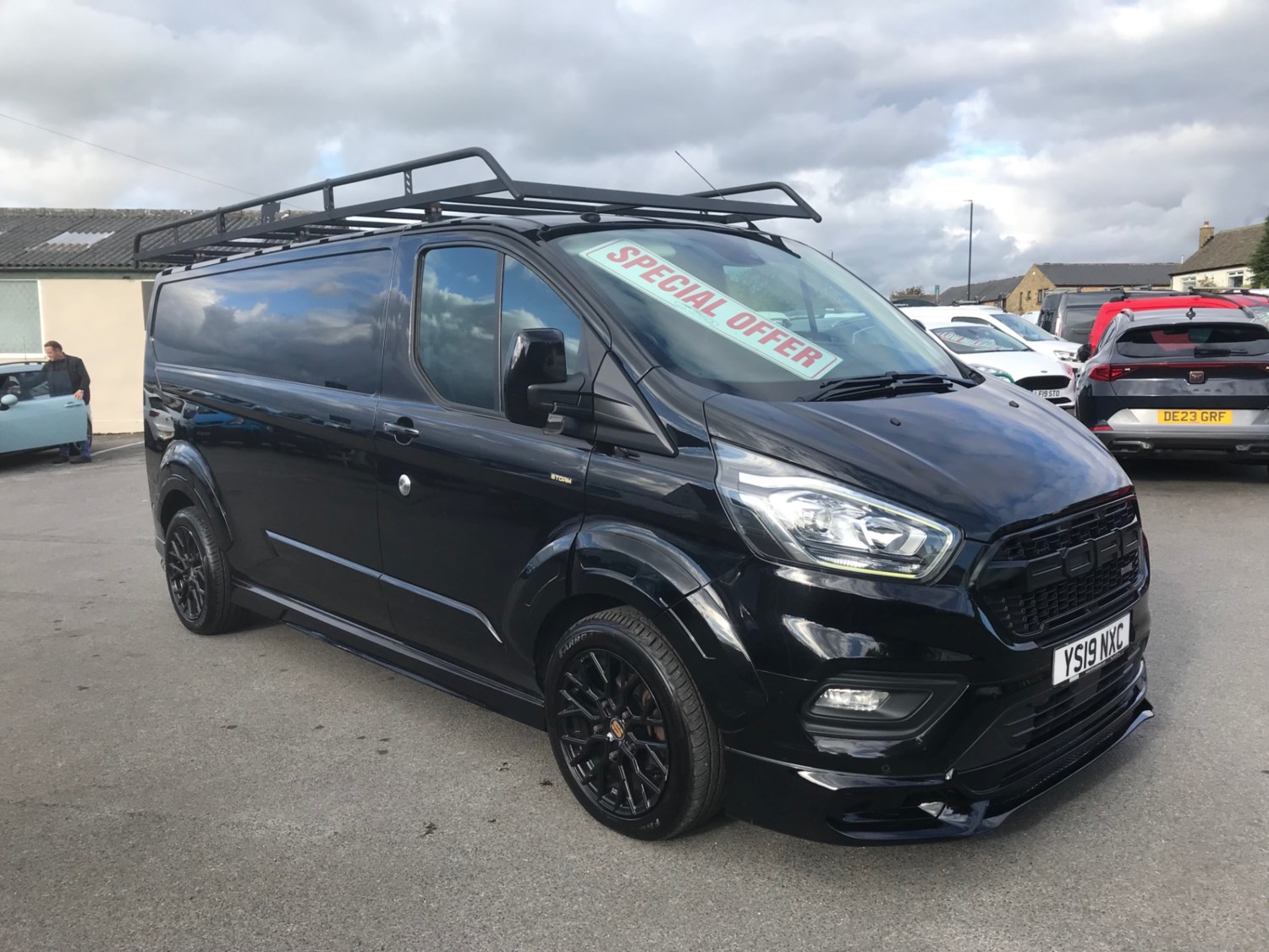 Ford Transit Custom Listing Image