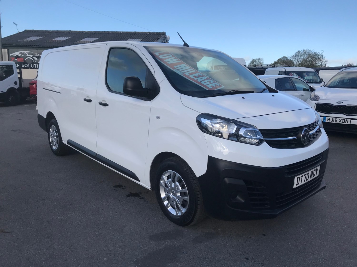 Vauxhall Vivaro Listing Image