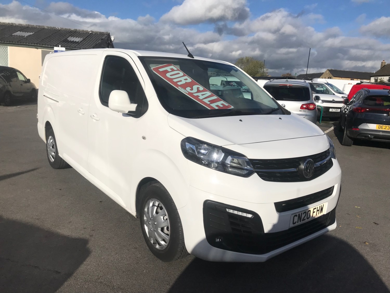 Vauxhall Vivaro Listing Image