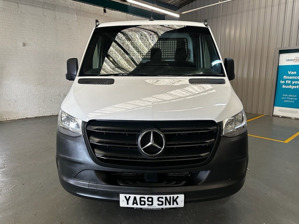 Mercedes-Benz Sprinter Listing Image