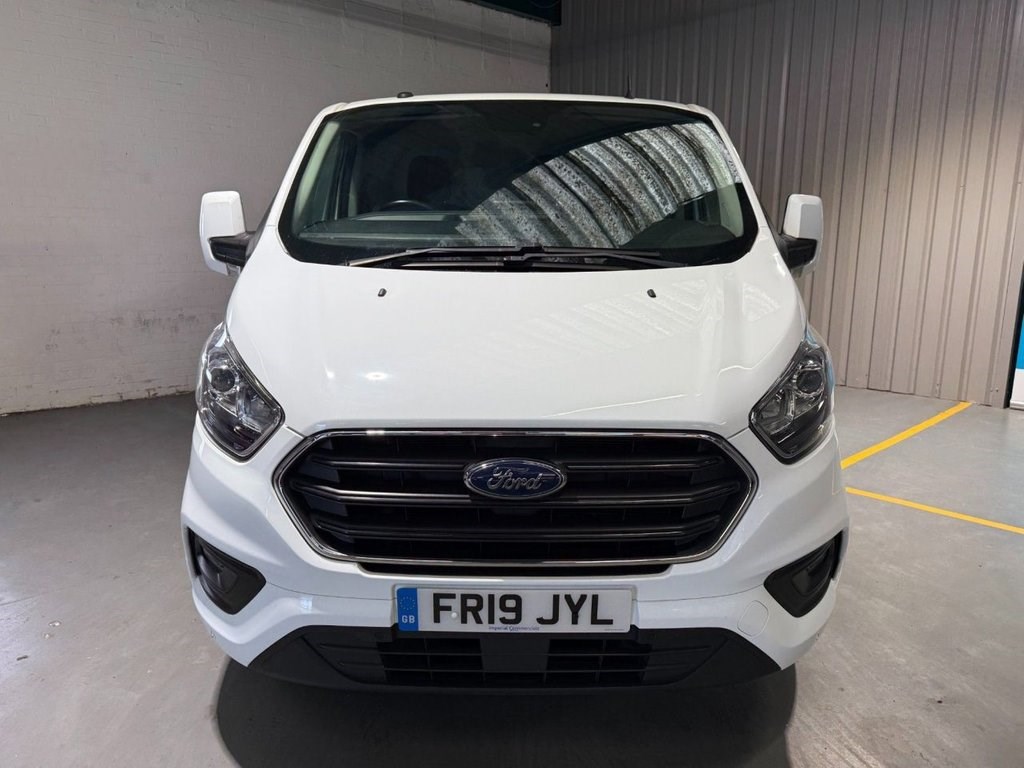 Ford Transit Custom Listing Image