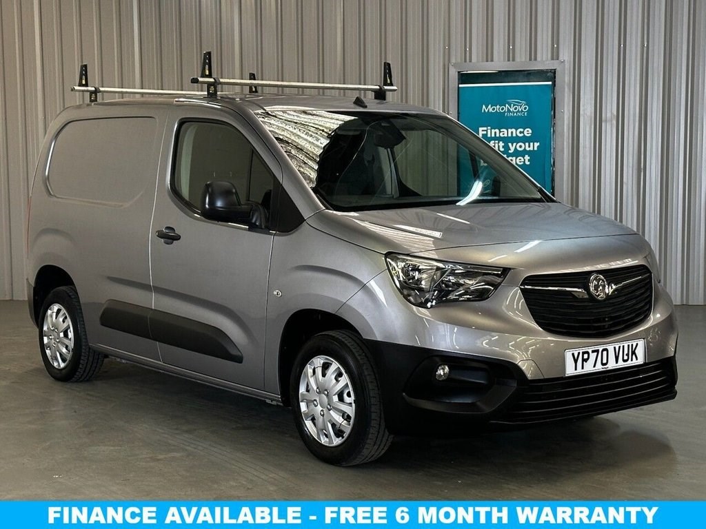 Vauxhall Combo Listing Image