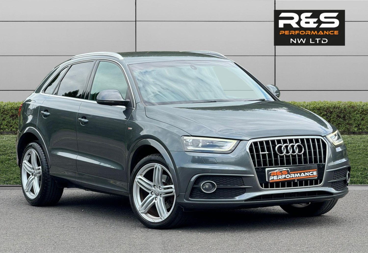 Audi Q3 Listing Image