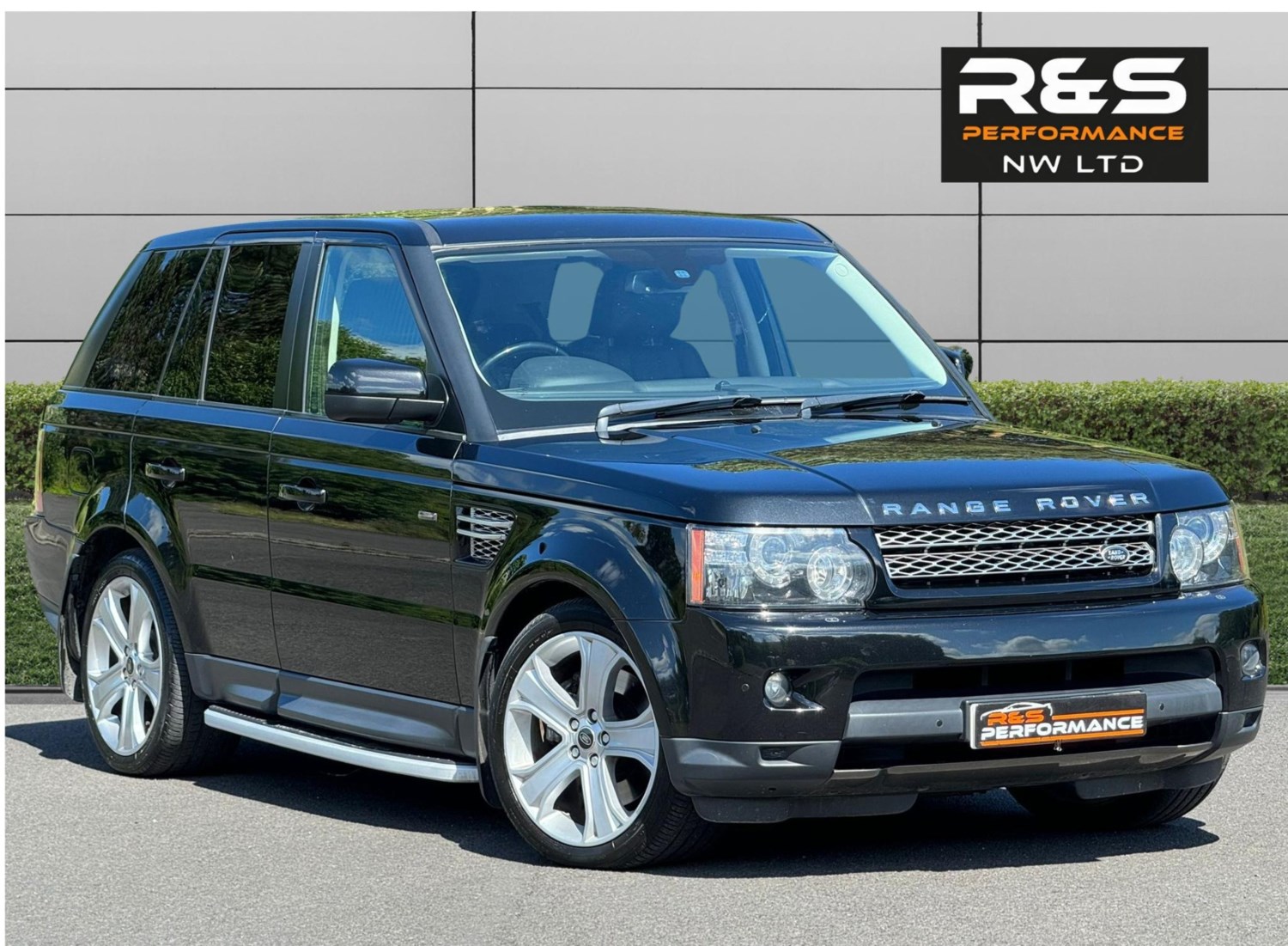 Land Rover Range Rover Sport Listing Image