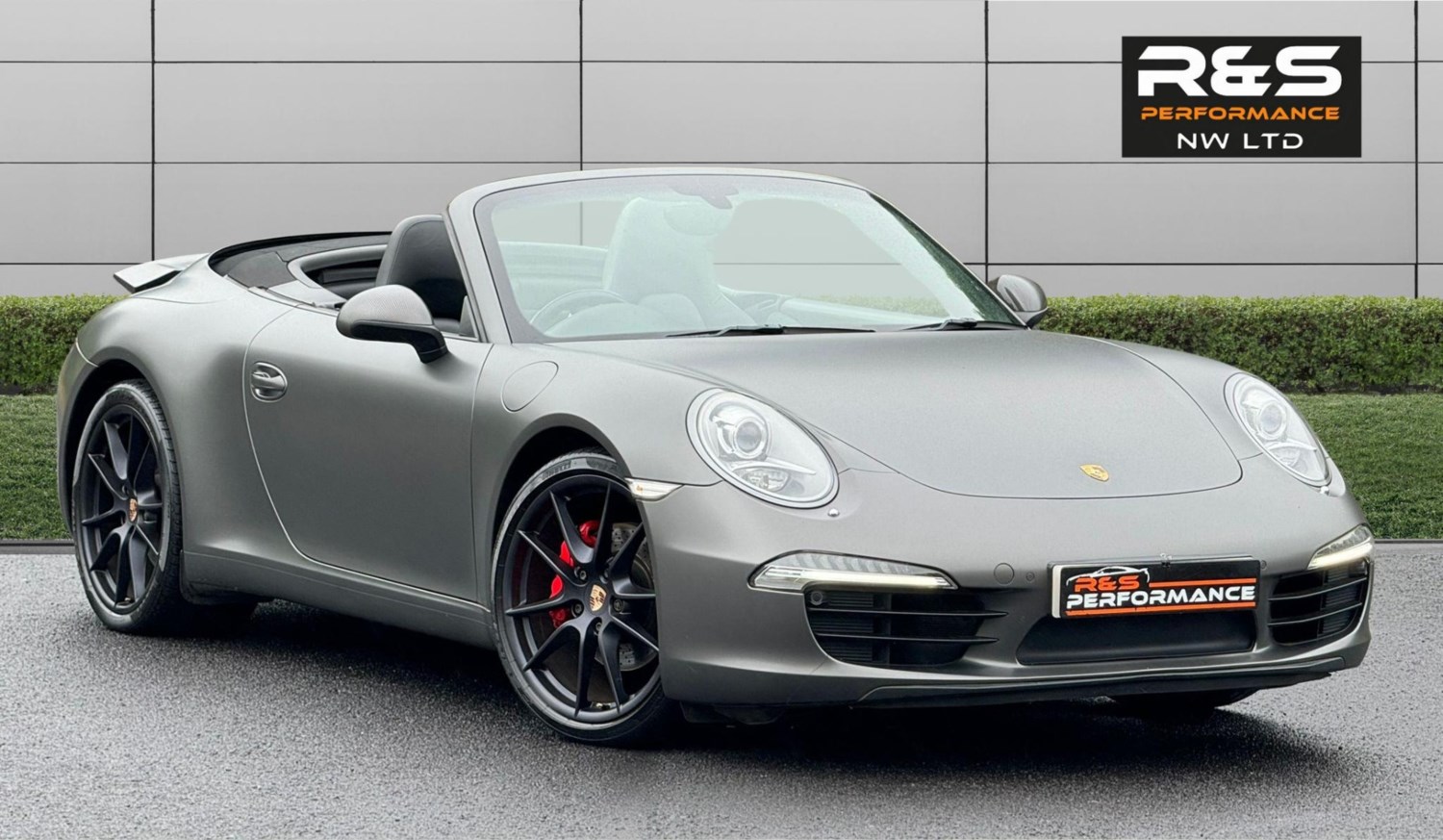 Porsche 911 Listing Image