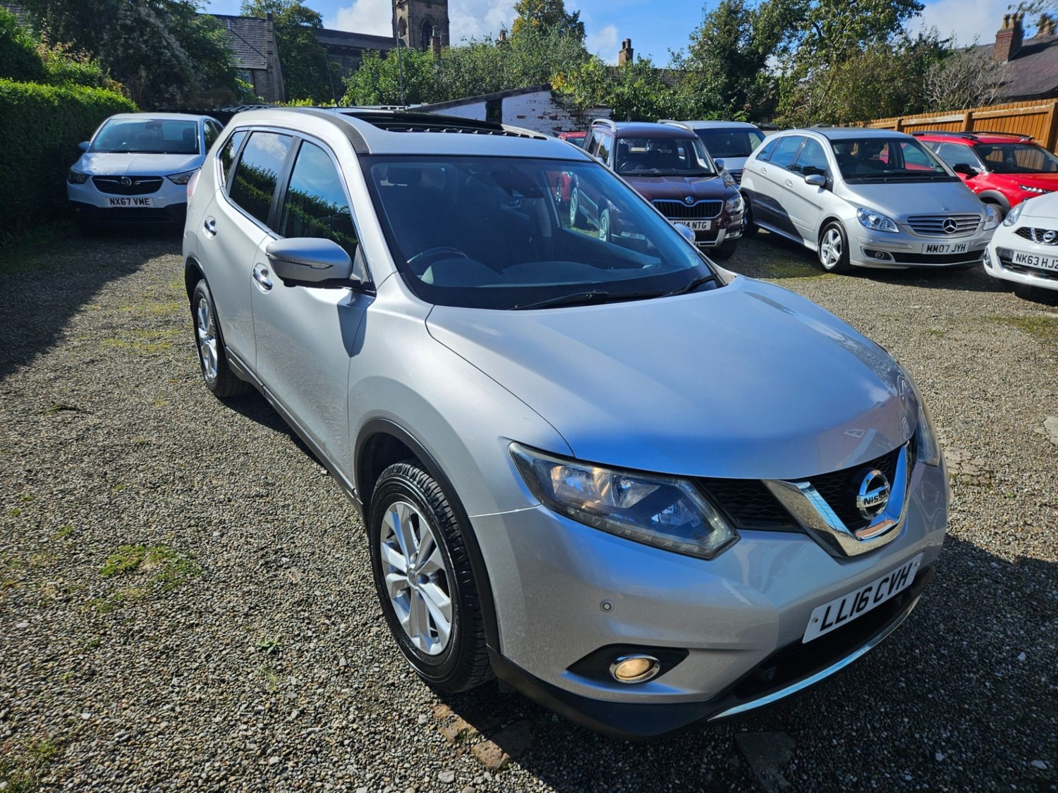 Nissan X-Trail Listing Image