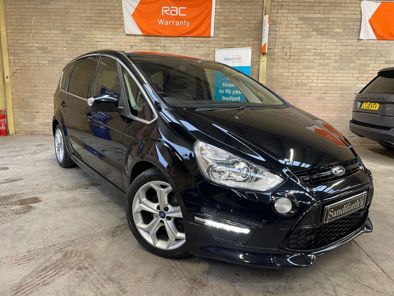 Ford S-Max Listing Image