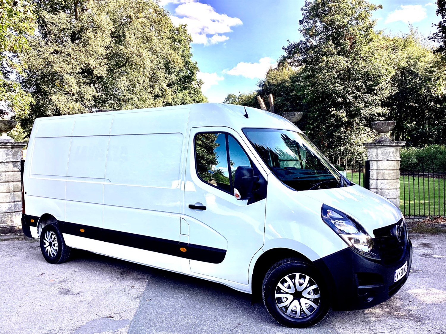 Vauxhall Movano Listing Image