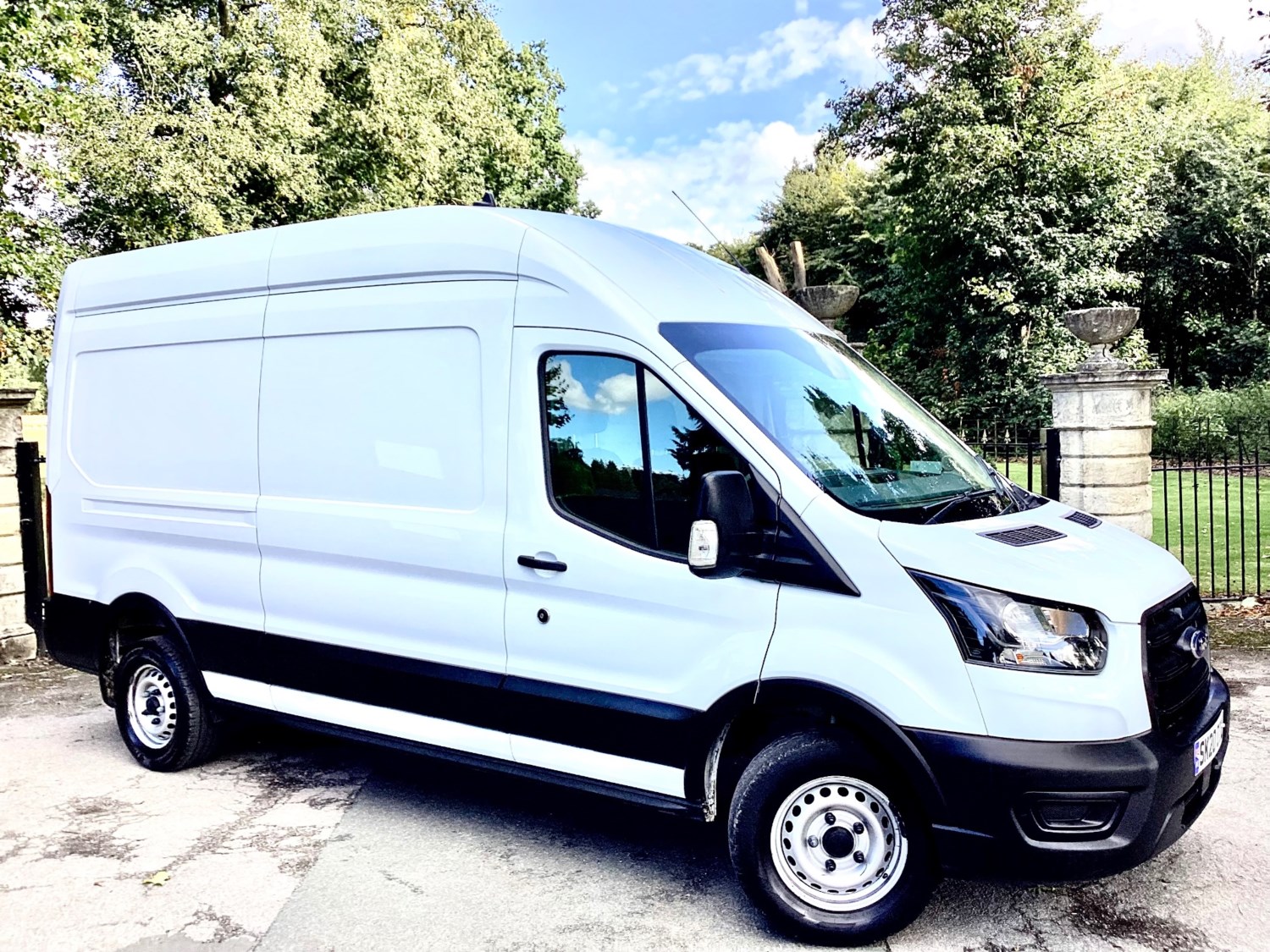 Ford Transit Listing Image