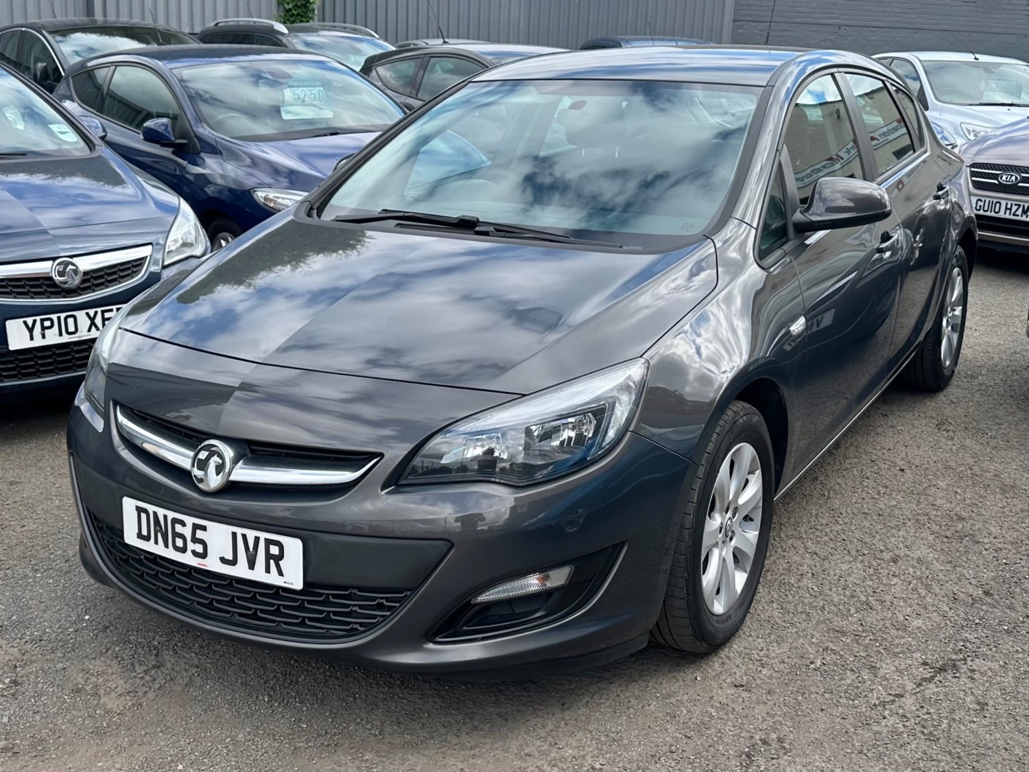 Vauxhall Astra Listing Image