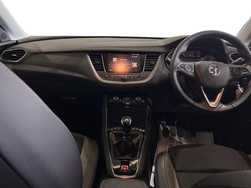 Vauxhall Grandland X Listing Image