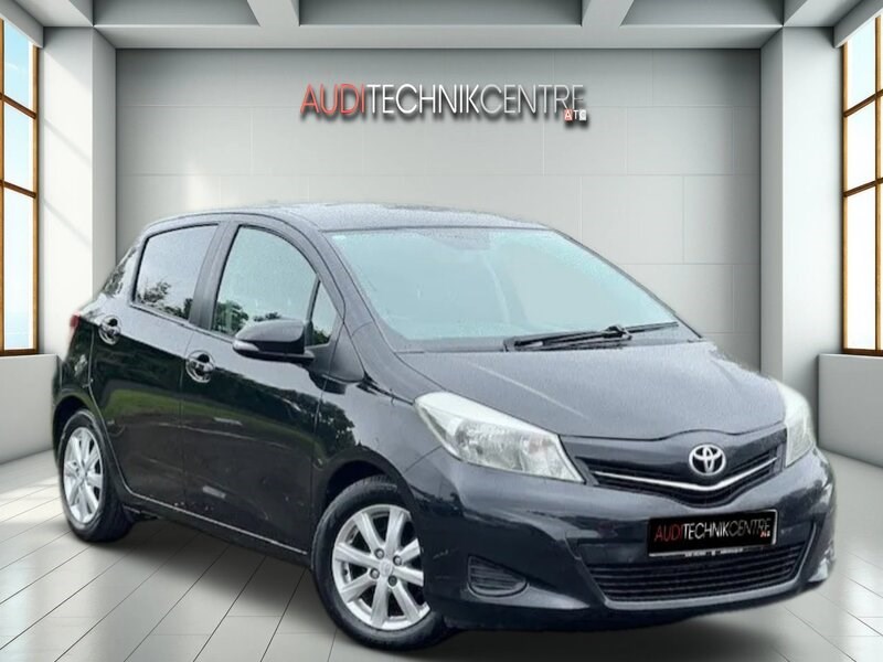 Toyota Yaris Listing Image