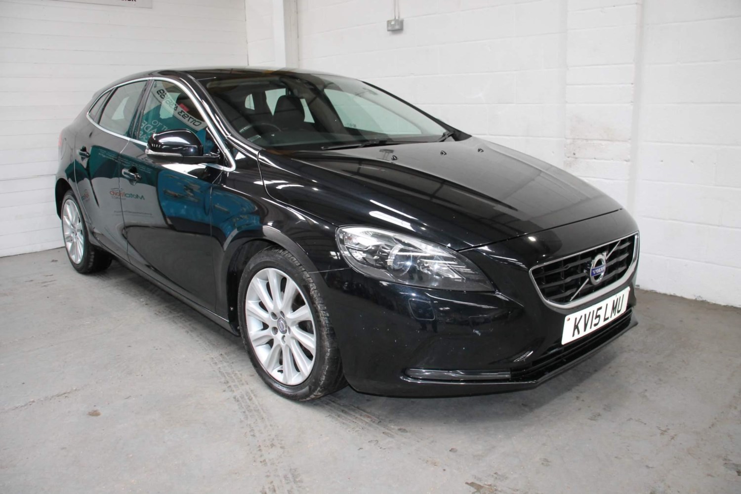 Volvo V40 Listing Image