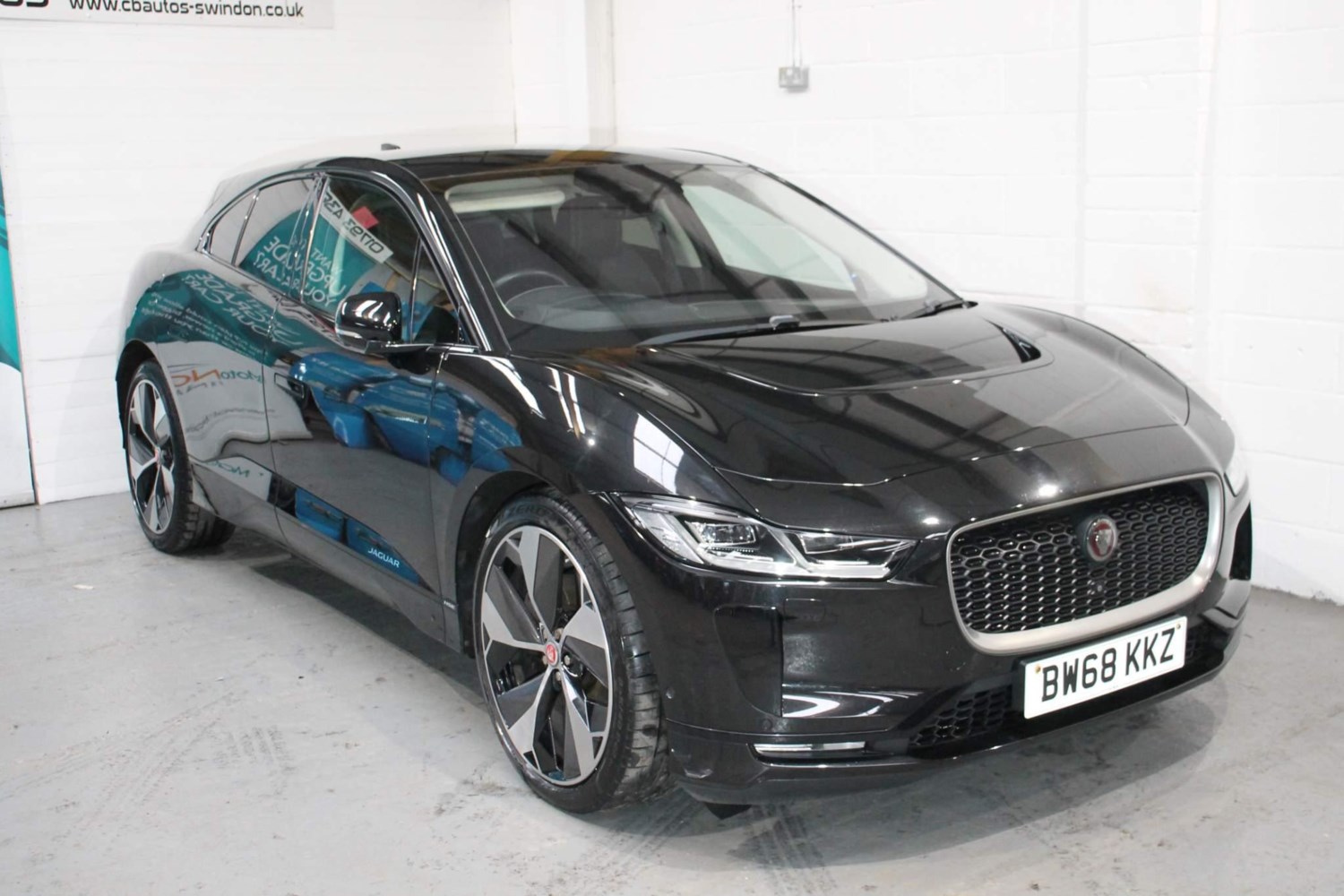 Jaguar I-PACE Listing Image