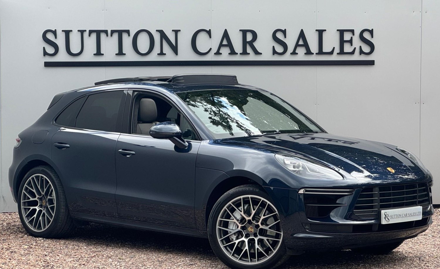 Porsche Macan Listing Image