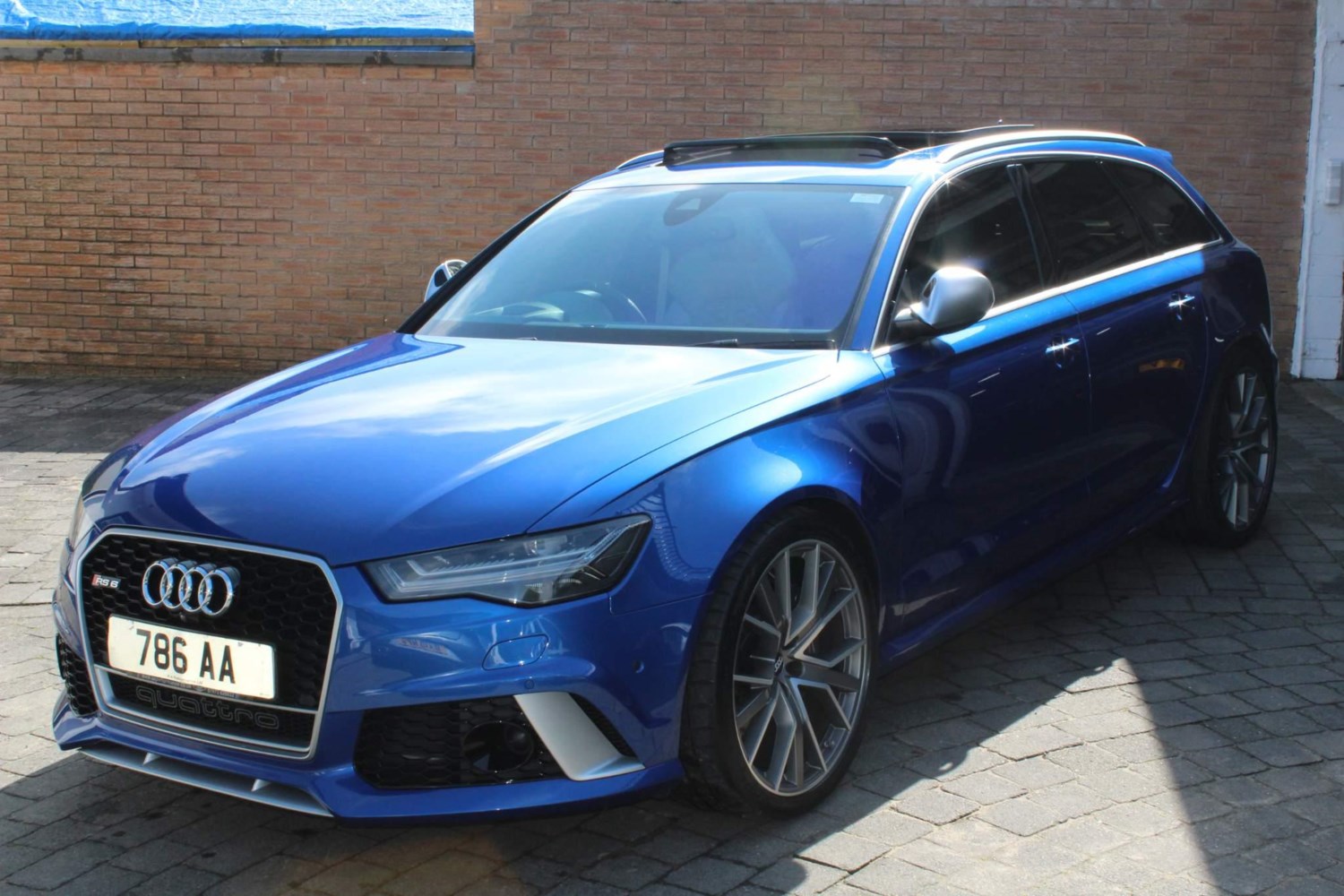 Audi RS6 Listing Image