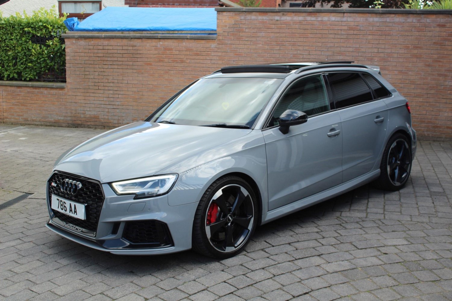 Audi RS3 Listing Image