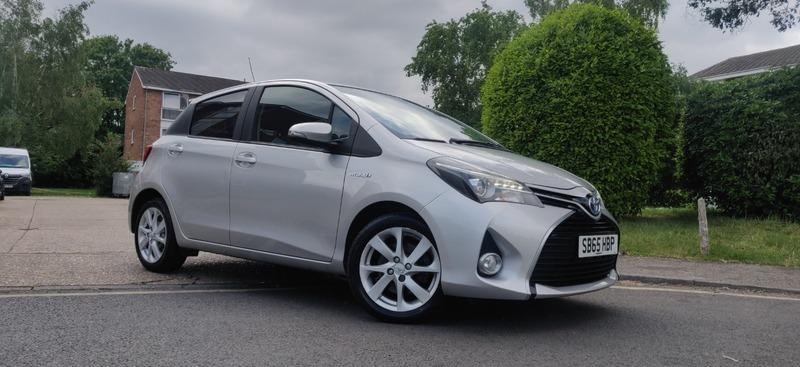 Toyota Yaris Listing Image