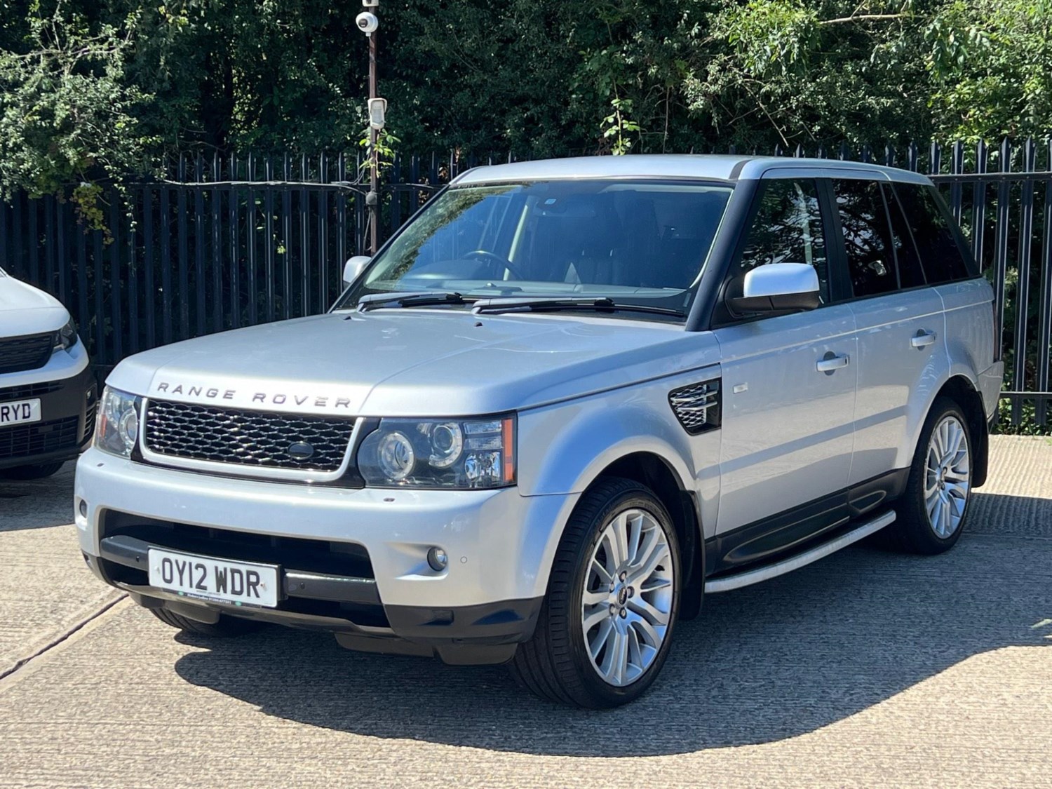 Land Rover Range Rover Sport Listing Image