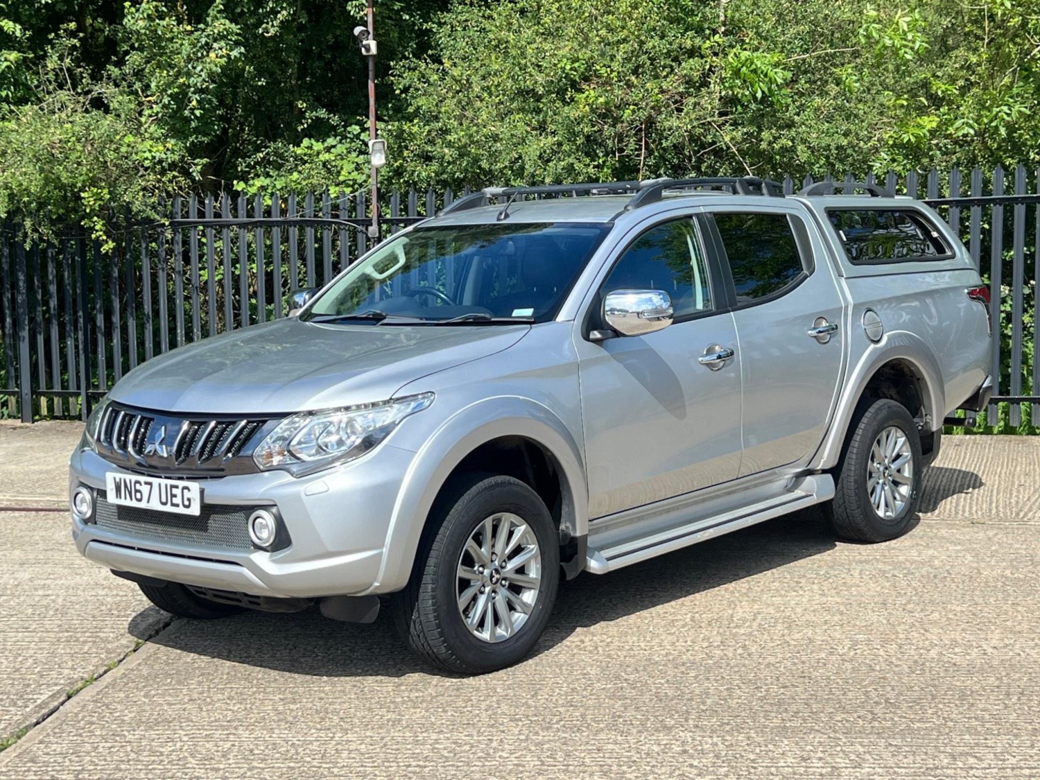 Mitsubishi L200 Listing Image