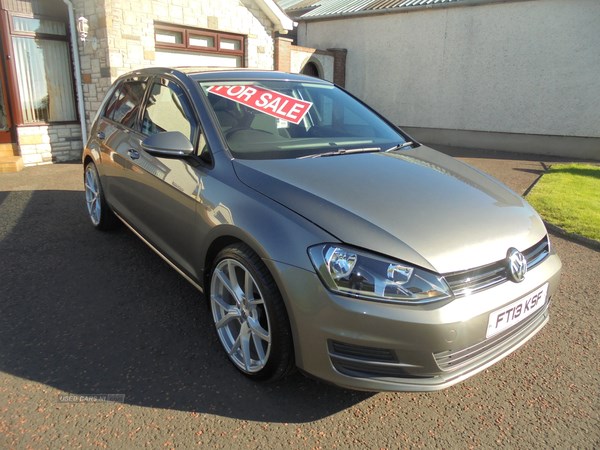 Volkswagen Golf Listing Image