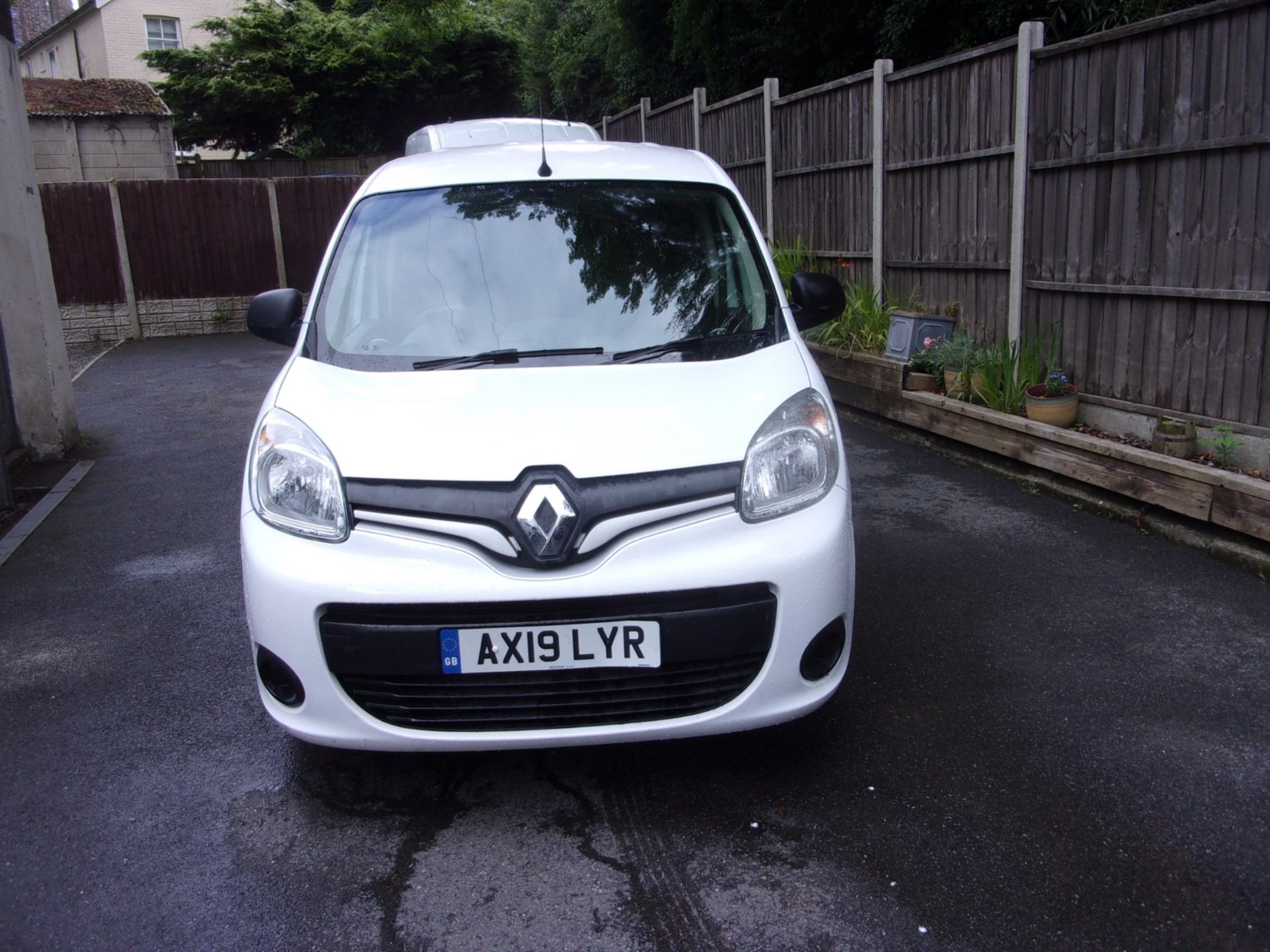 Renault Kangoo Listing Image