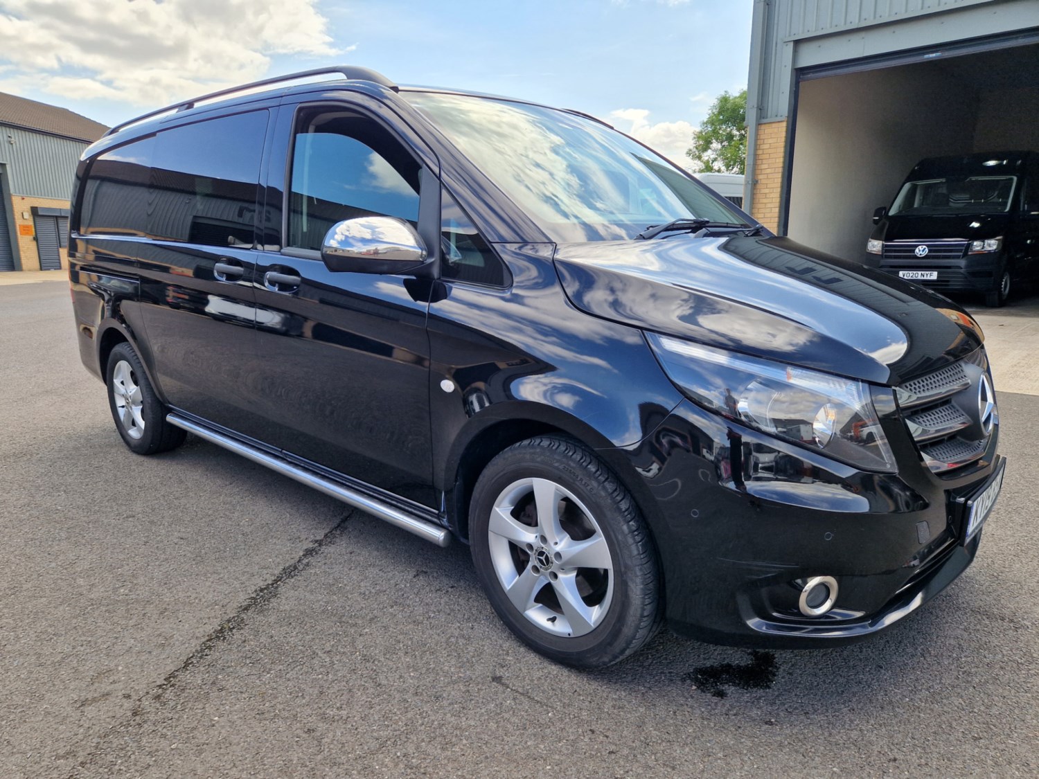 Mercedes-Benz Vito Listing Image