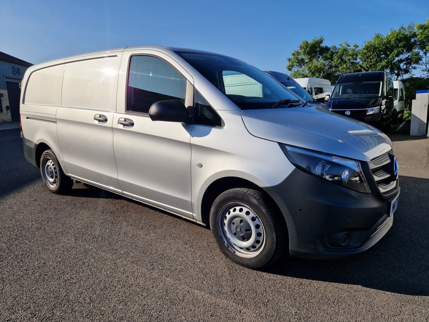 Mercedes-Benz Vito Listing Image