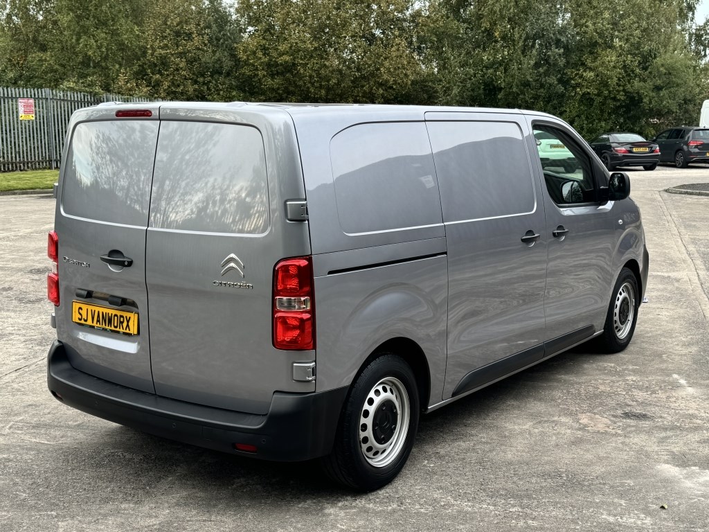 Citroen Dispatch Listing Image