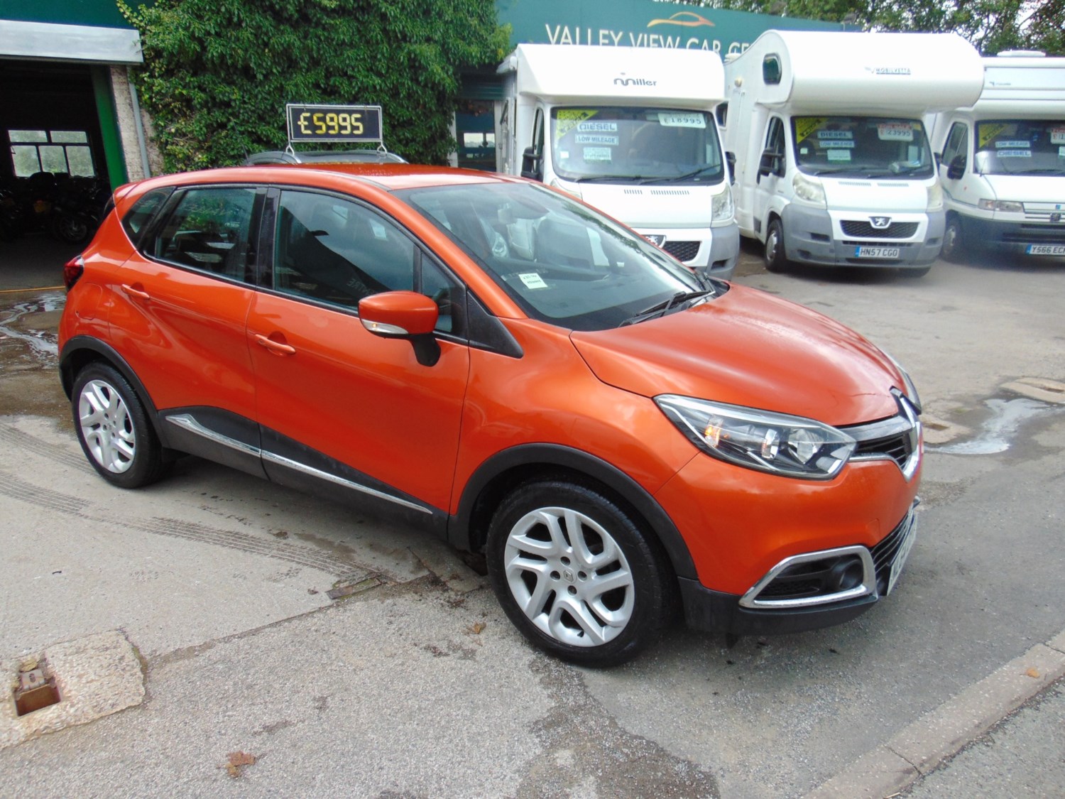 Renault Captur Listing Image