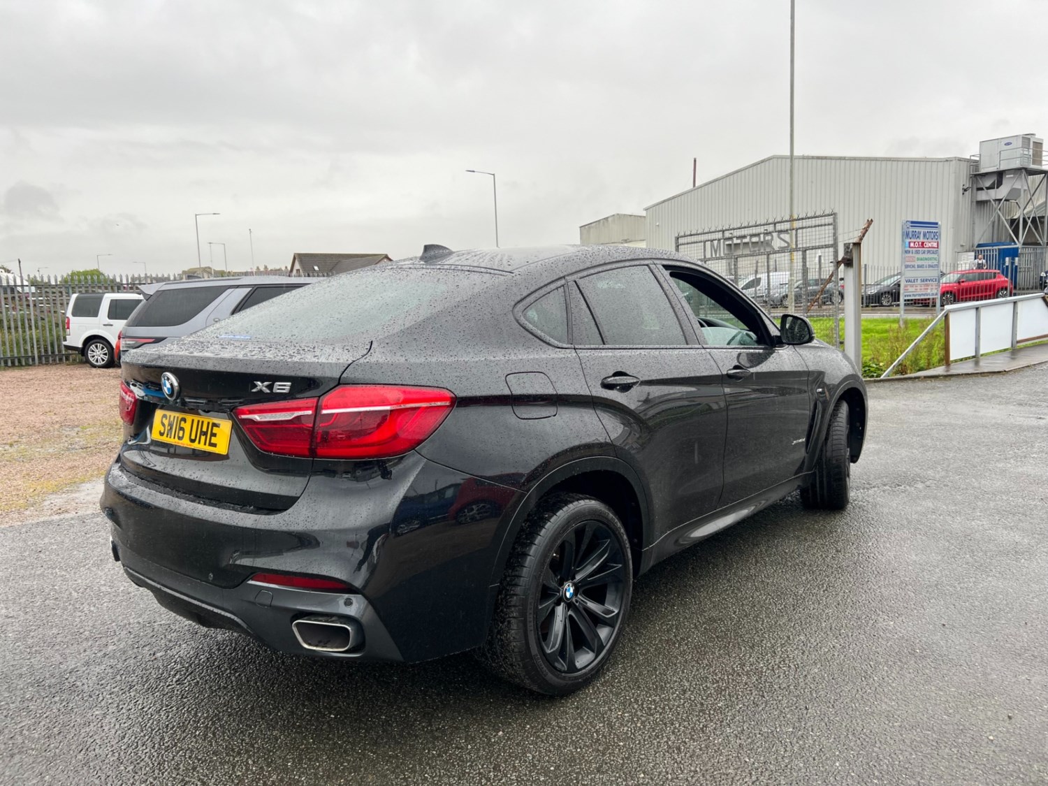 BMW X6 Listing Image