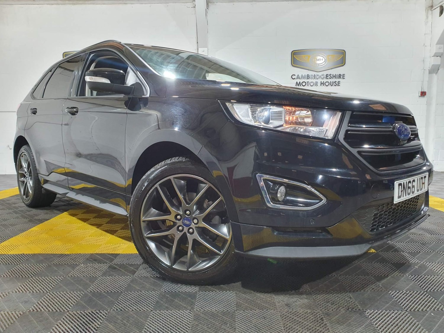 Ford Edge Listing Image