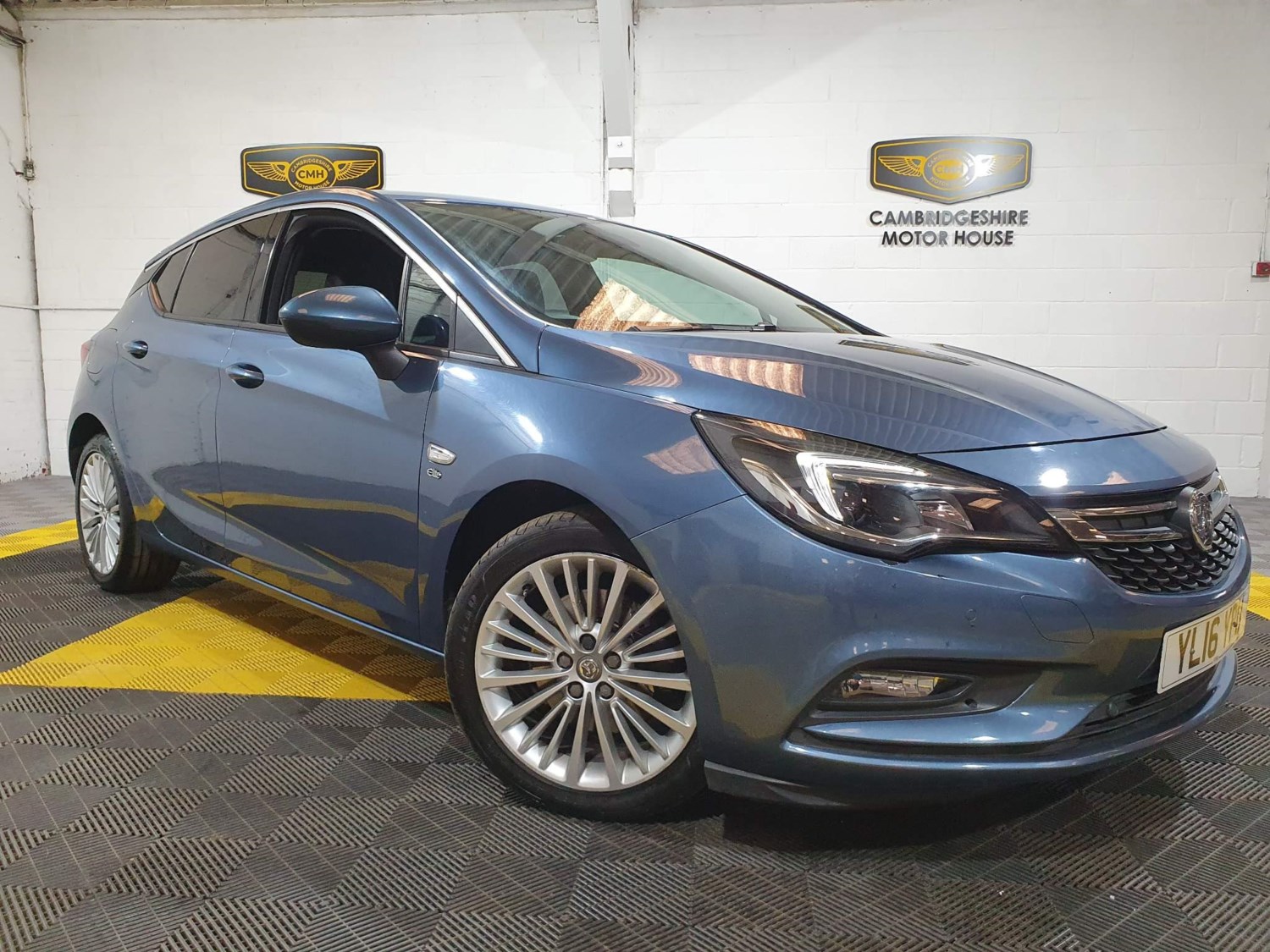 Vauxhall Astra Listing Image