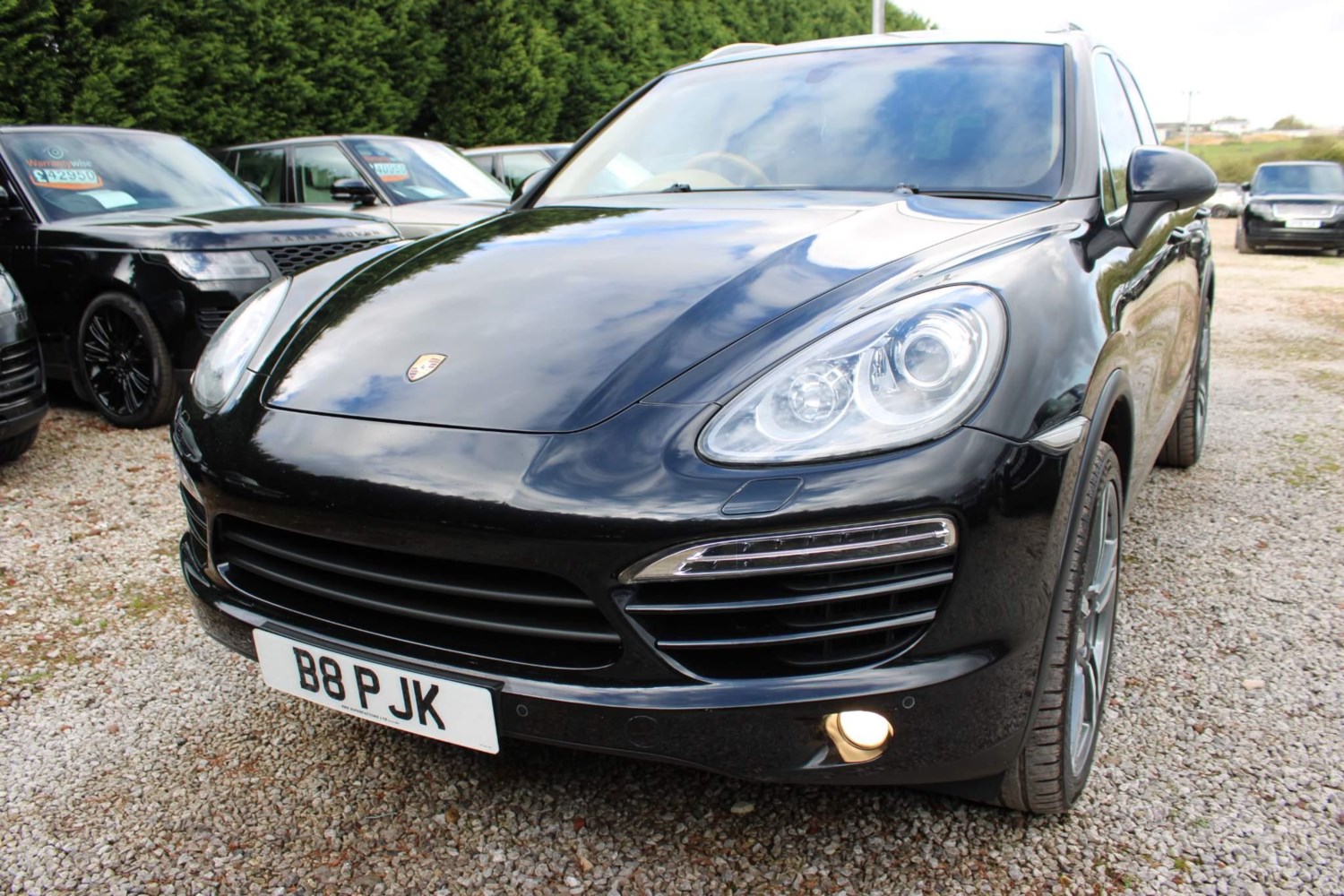 Porsche Cayenne Listing Image