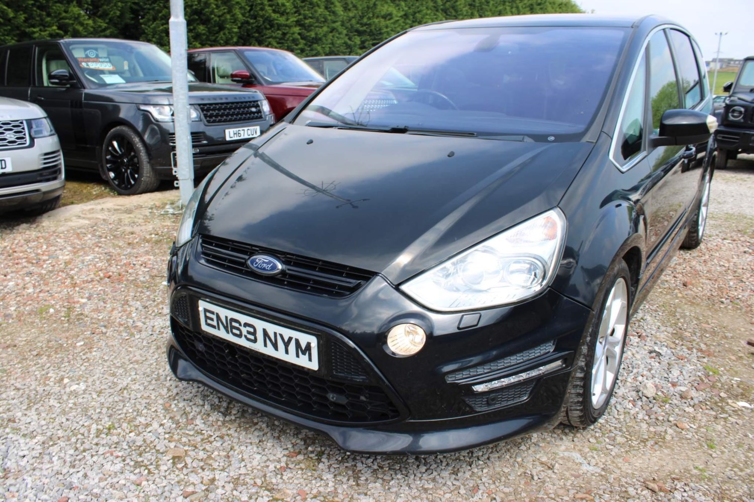 Ford S-Max Listing Image