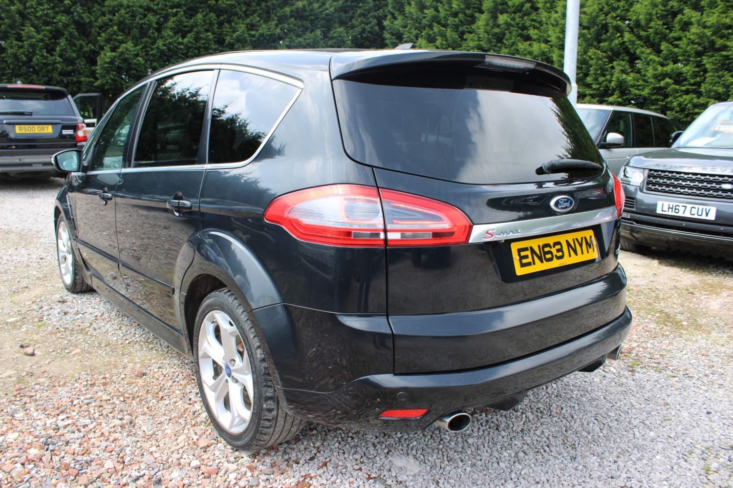 Ford S-Max Listing Image