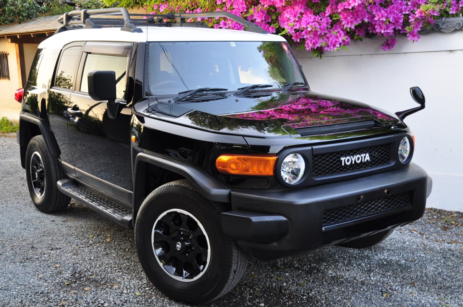 Toyota FJ Cruiser Listing Image