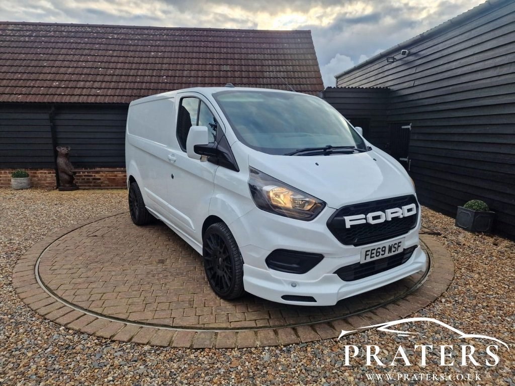 Ford Transit Custom Listing Image