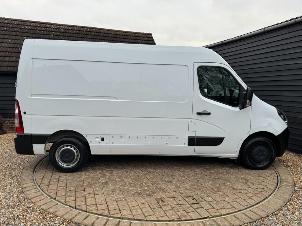 Vauxhall Movano Listing Image