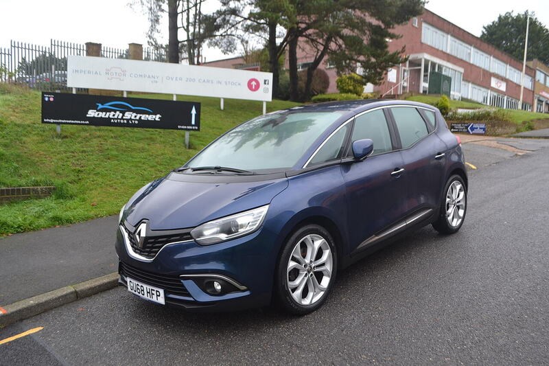 Renault Scenic Listing Image