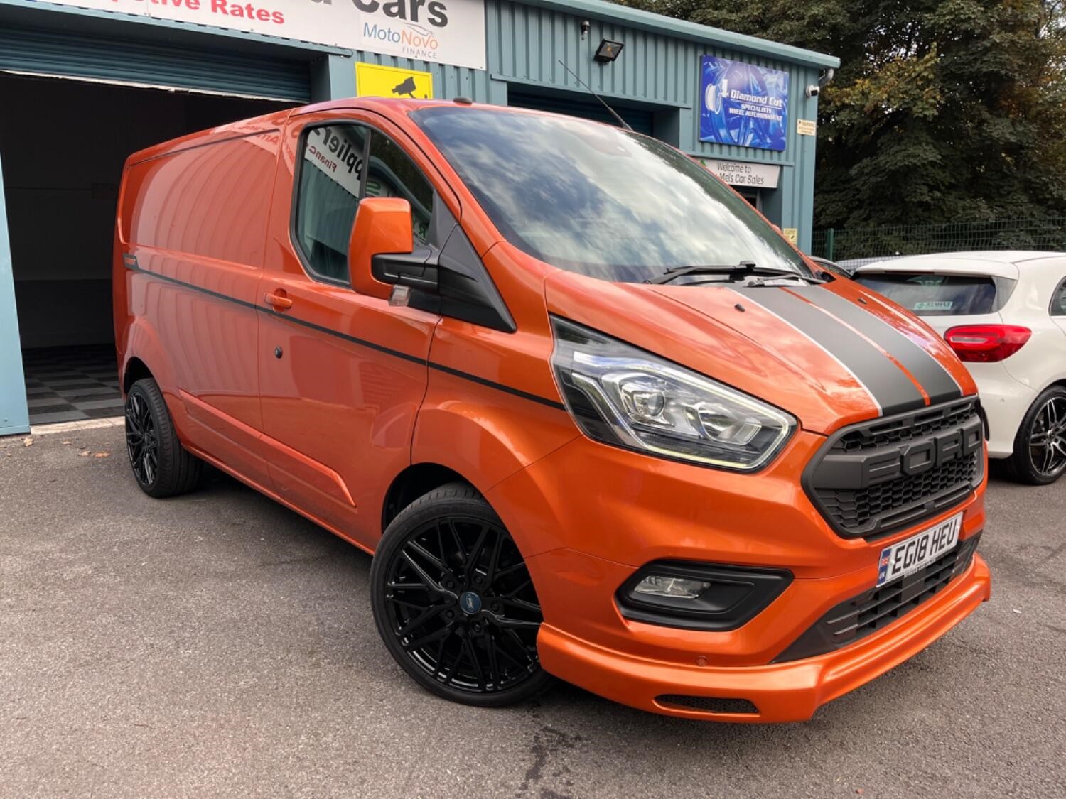 Ford Transit Custom Listing Image