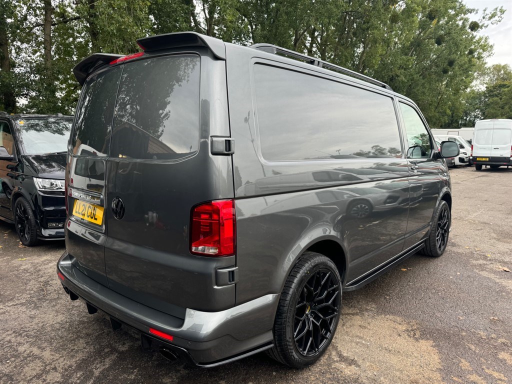 Volkswagen Transporter Listing Image