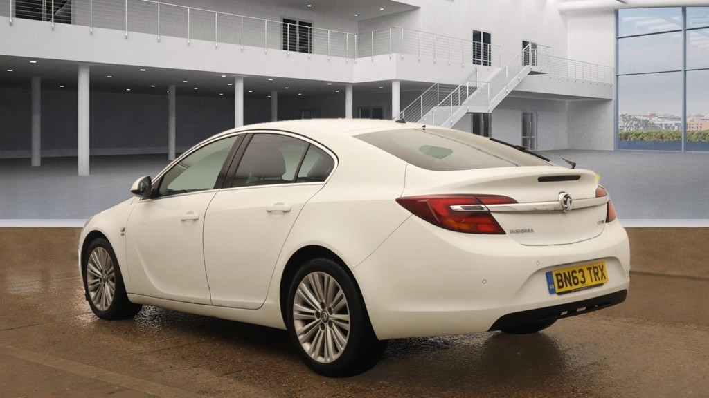 Vauxhall Insignia Listing Image