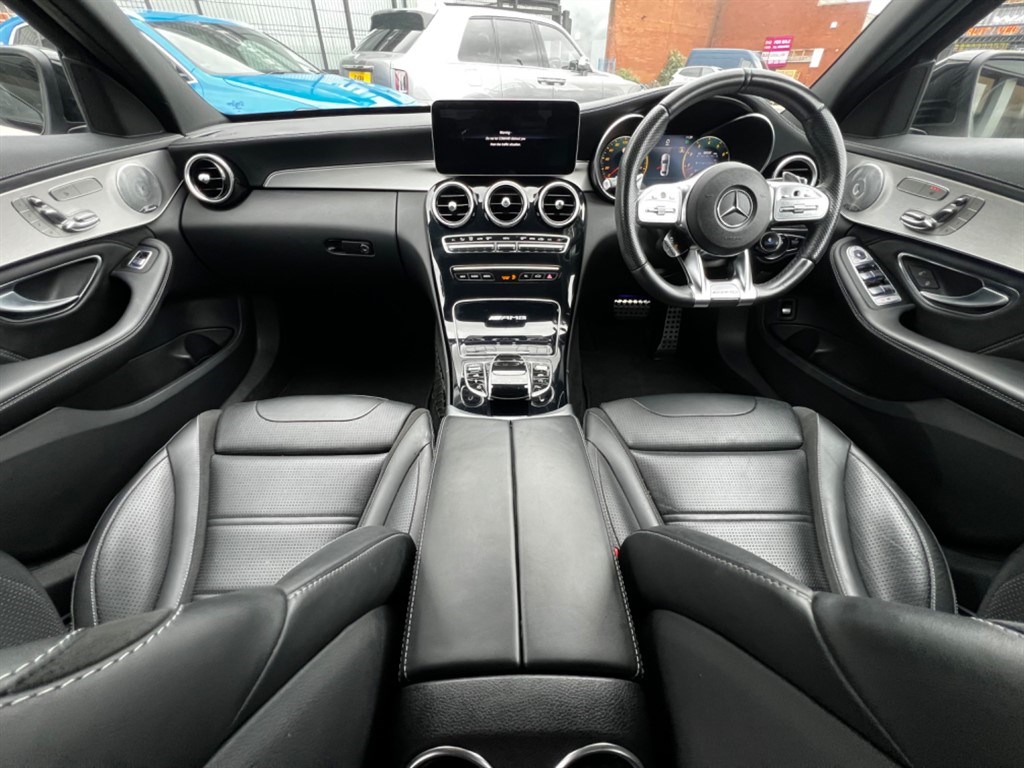 Mercedes-Benz C-Class Listing Image